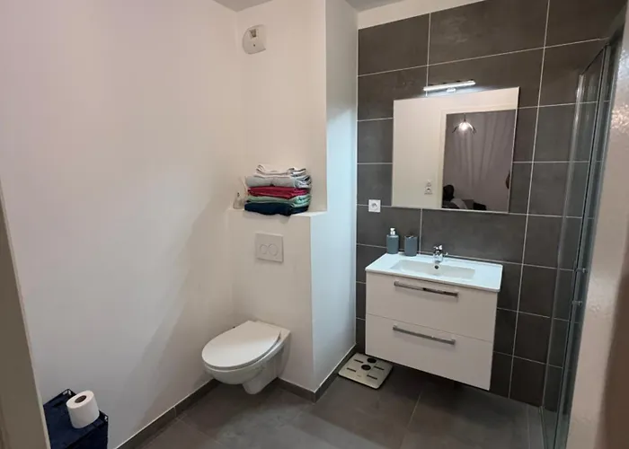 Grand Bien Situe דירה